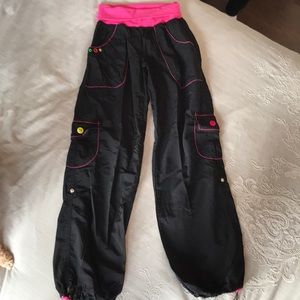 Black women’s Zumba pants